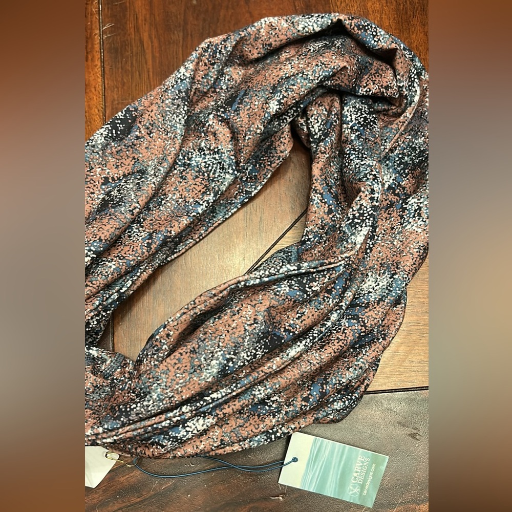Patterned Infinity Scarf ✨ Carve Designs